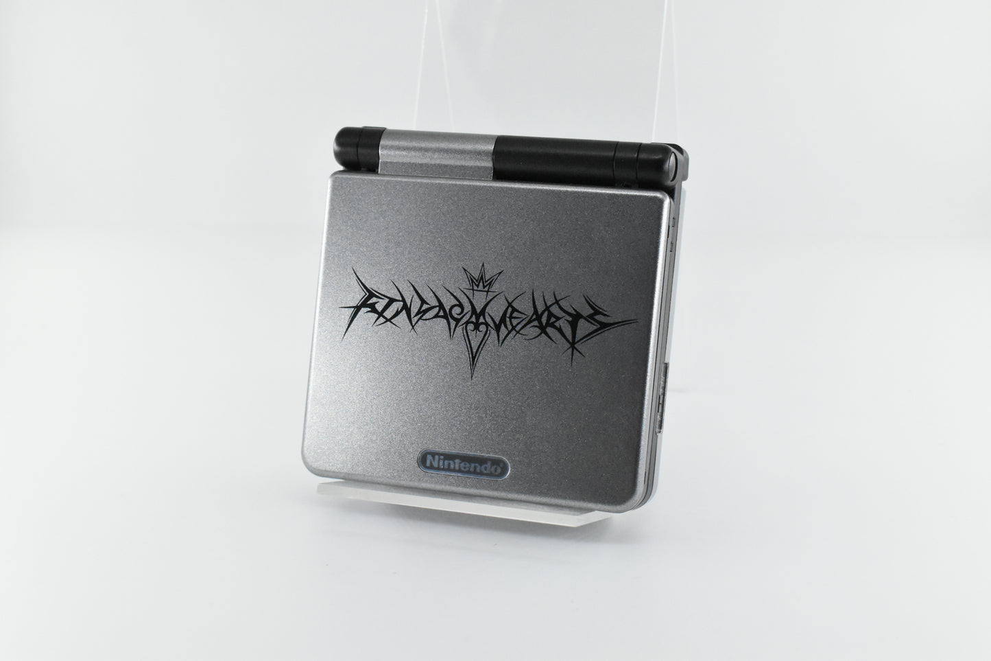 Game Boy Advance SP: Kingdom Deep Silver Edition (Japanese)